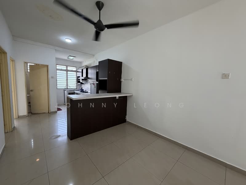 Rumah Bandar untuk Dijual di Seri Kembangan (Selangor) - Johnny Leong - Kitchen - PropertyGuru.com.my