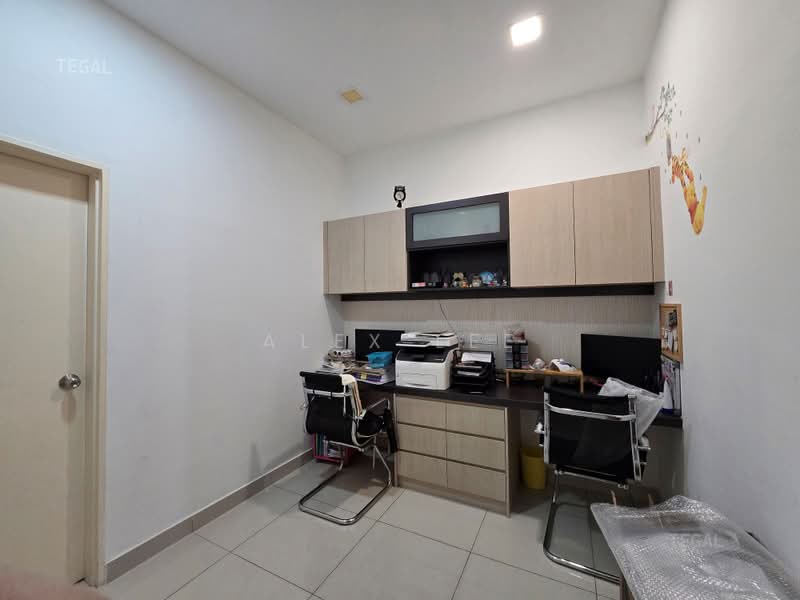 Rumah Berkembar untuk Dijual di Setia Damai (Setia Alam) - Alex Lee - Study - PropertyGuru.com.my