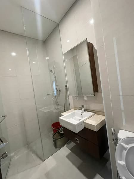 Servis Apartment untuk Disewa di Puteri Cove Residences - KK Koh - Bathroom - PropertyGuru.com.my