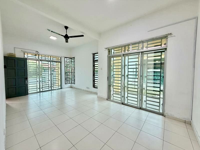 Rumah Berkembar untuk Dijual di Bandar Baru Salak Tinggi (Sepang) - Muhammad Zhariff Nasharudin - PropertyGuru.com.my