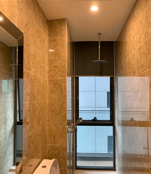 Service Residence for Sale at Dorsett Residences Bukit Bintang - JC Lee - Bathroom - PropertyGuru.com.my