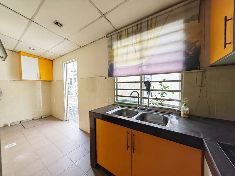 2-storey Terraced House for Sale in Puchong (Selangor) - Chow Kok Toong - Kitchen - PropertyGuru.com.my