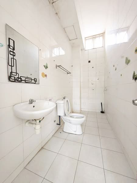 2-storey Terraced House for Sale in Puchong (Selangor) - Chow Kok Toong - Bathroom - PropertyGuru.com.my
