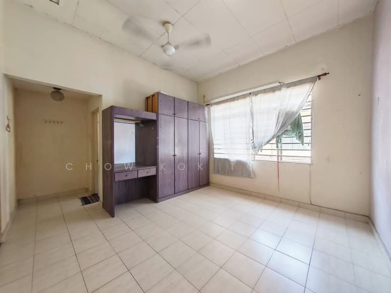 2-storey Terraced House for Sale in Puchong (Selangor) - Chow Kok Toong - Bedroom - PropertyGuru.com.my
