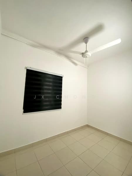 Pangsapuri untuk Disewa di Residensi Kesuma 1 - JX Chong - Bedroom - PropertyGuru.com.my