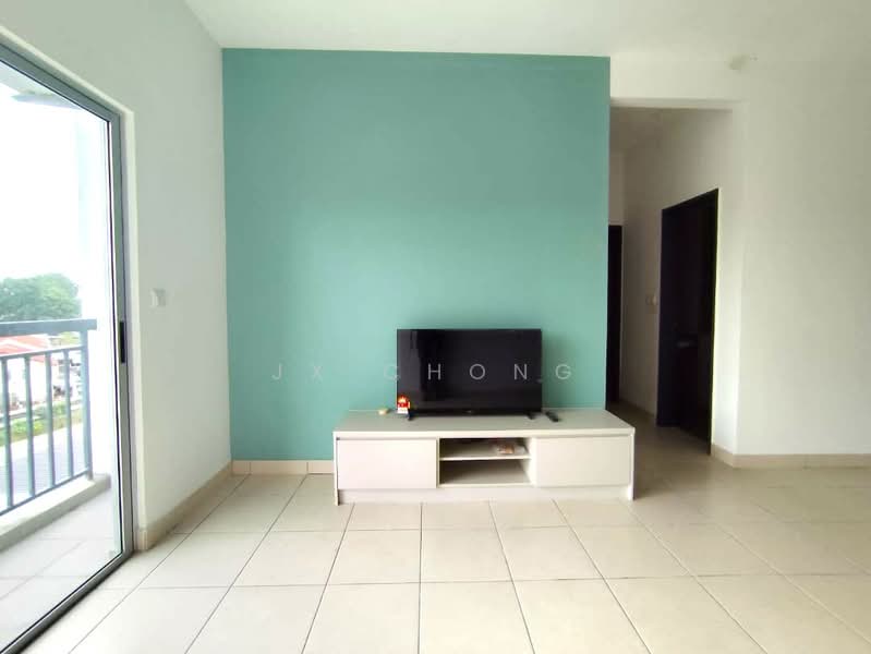 Pangsapuri untuk Disewa di Residensi Kesuma 1 - JX Chong - Living Room - PropertyGuru.com.my