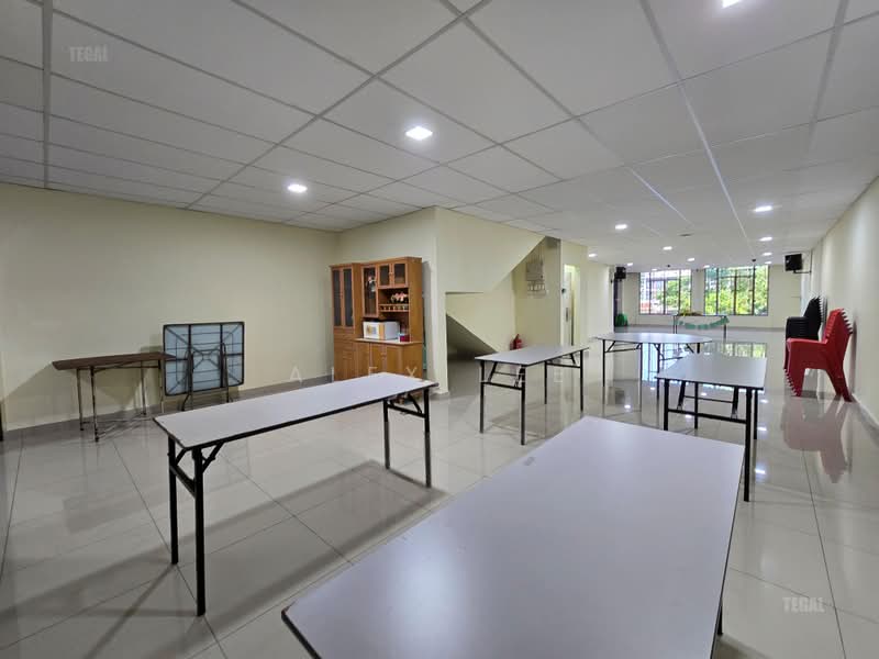 Shop for Sale in Puchong (Selangor) - Alex Lee - Interior - PropertyGuru.com.my