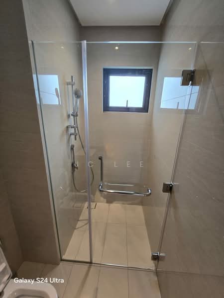 Servis Apartment untuk Dijual di Oxford Residences @ Pavilion Embassy - JC Lee - Bathroom - PropertyGuru.com.my