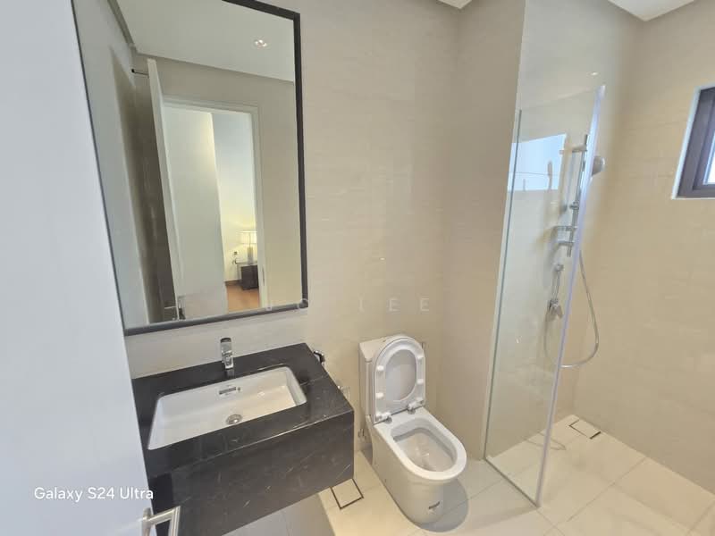 Servis Apartment untuk Dijual di Oxford Residences @ Pavilion Embassy - JC Lee - Bathroom - PropertyGuru.com.my