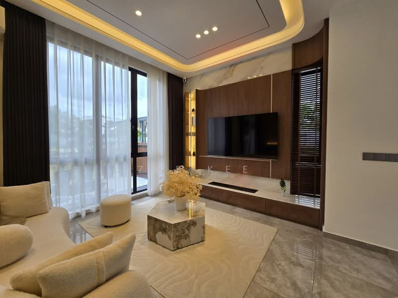 Rumah Teres 3 Tingkat untuk Dijual di Leisure Farm (Gelang Patah) - Zoe Kee - Living Room - PropertyGuru.com.my