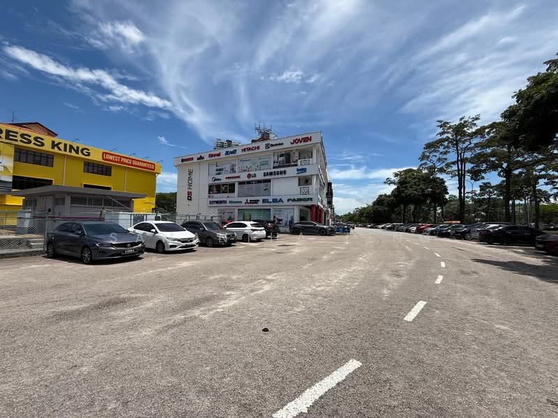 Kedai / Pejabat untuk Disewa di Taman Molek (Johor Bahru) - Samantha Teng - PropertyGuru.com.my