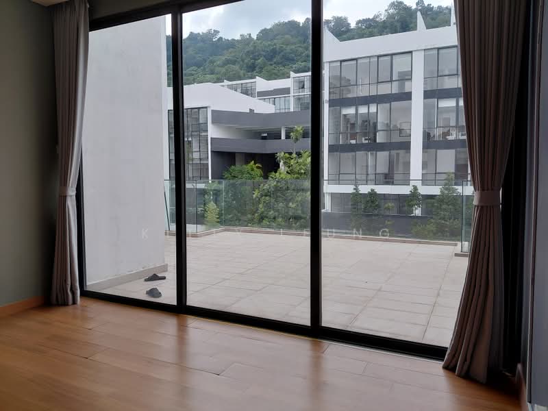 3.5-storey Terraced House for Rent in Damansara Perdana (Selangor) - Kitty Leung - Balcony - PropertyGuru.com.my