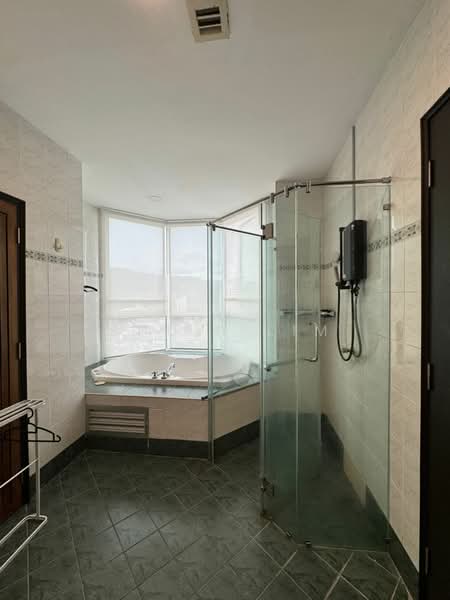 Condominium for Rent at Gurney Beach Resort - Shuyi Lim - PropertyGuru.com.my