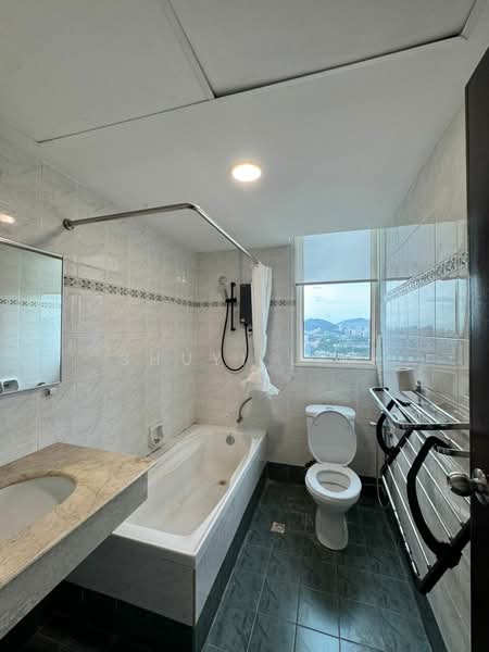 Condominium for Rent at Gurney Beach Resort - Shuyi Lim - PropertyGuru.com.my
