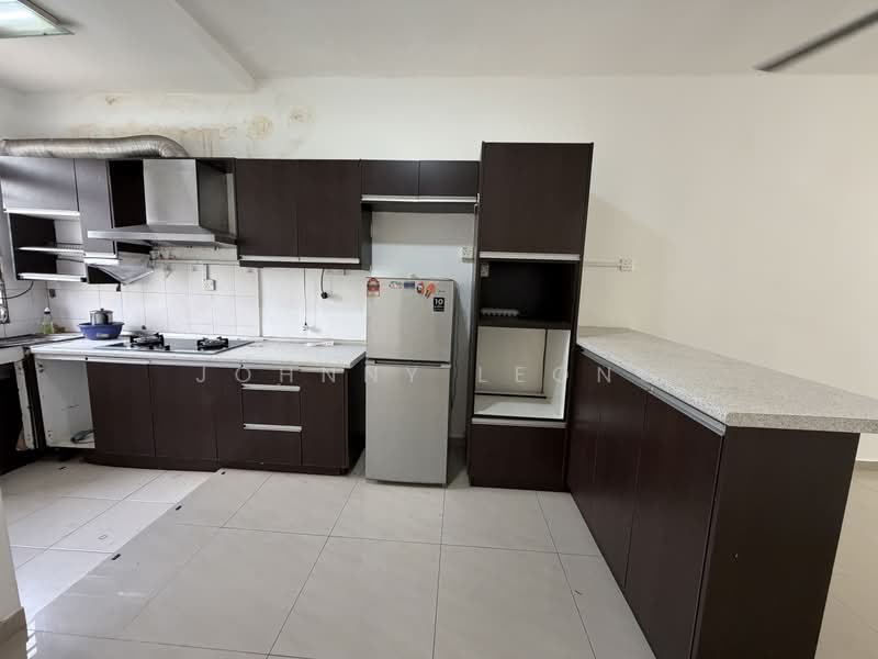 Rumah Bandar untuk Dijual di Balakong (Selangor) - Johnny Leong - Kitchen - PropertyGuru.com.my