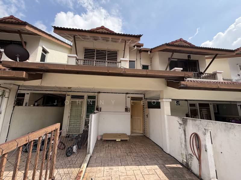 Rumah Bandar untuk Dijual di Balakong (Selangor) - Johnny Leong - Exterior - PropertyGuru.com.my