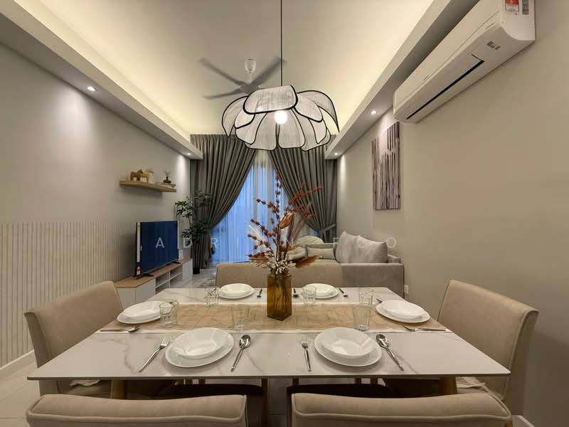 Servis Apartment untuk Disewa di The Sentral Suites - Adrian Foo - Dining Room - PropertyGuru.com.my