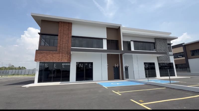 Shop for Rent in Setia Ecohill (Semenyih) - Selene Chong - Exterior - PropertyGuru.com.my