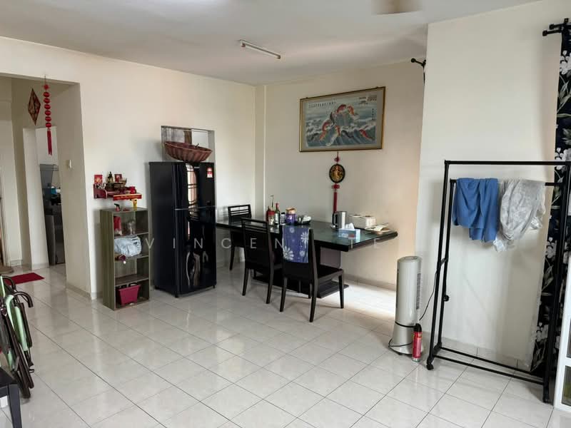 Pangsapuri untuk Disewa di Villa Bestari Apartment - Vincent Tea - Dining Room - PropertyGuru.com.my