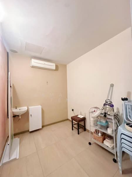 Shop for Rent in Taman Molek (Johor Bahru) - Samantha Teng - PropertyGuru.com.my