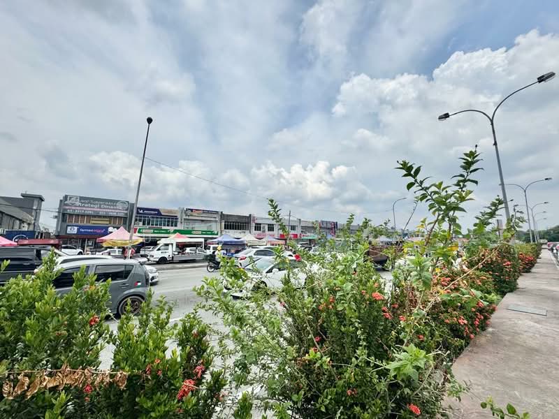 Shop for Rent in Kampung Sungai Udang (Klang) - Nur Alia Omar - Exterior - PropertyGuru.com.my