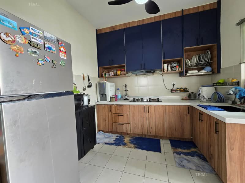 Pangsapuri untuk Dijual di Seruling Apartment - Alex Lee - Kitchen - PropertyGuru.com.my