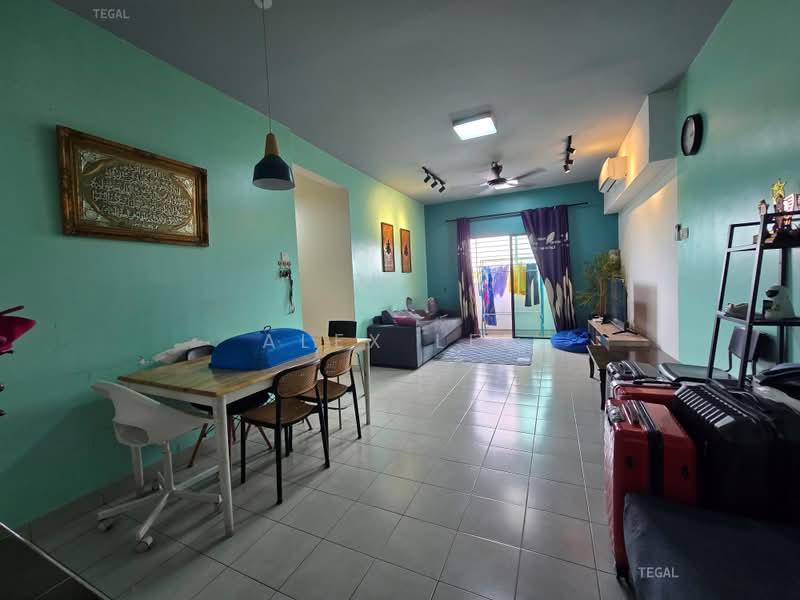 Pangsapuri untuk Dijual di Seruling Apartment - Alex Lee - Living Room - PropertyGuru.com.my