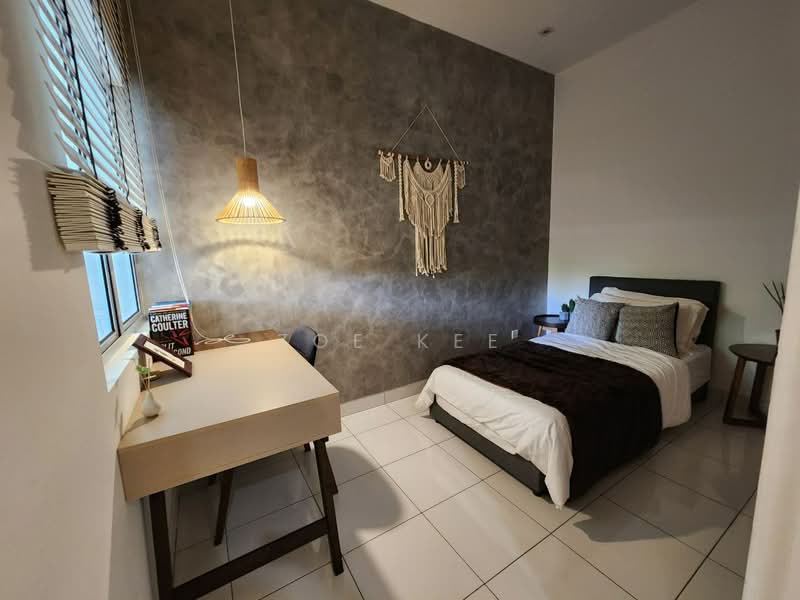 Rumah Teres 2-Tingkat untuk Dijual di Leisure Farm (Gelang Patah) - Zoe Kee - PropertyGuru.com.my