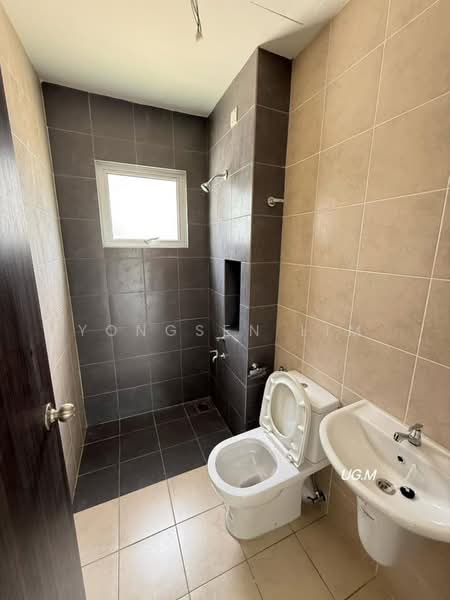 Rumah Teres 2 Tingkat untuk Dijual di Kota Bayuemas (Klang) - Yongsen Lim - Bathroom - PropertyGuru.com.my