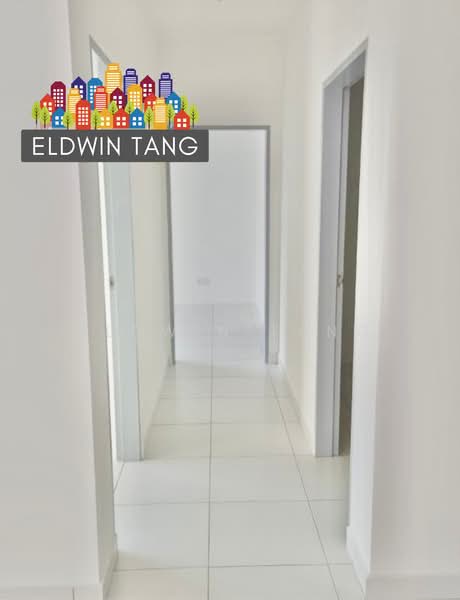 Kondominium untuk Dijual di Terraces Condominium - Eldwin Tang - Corridor - PropertyGuru.com.my