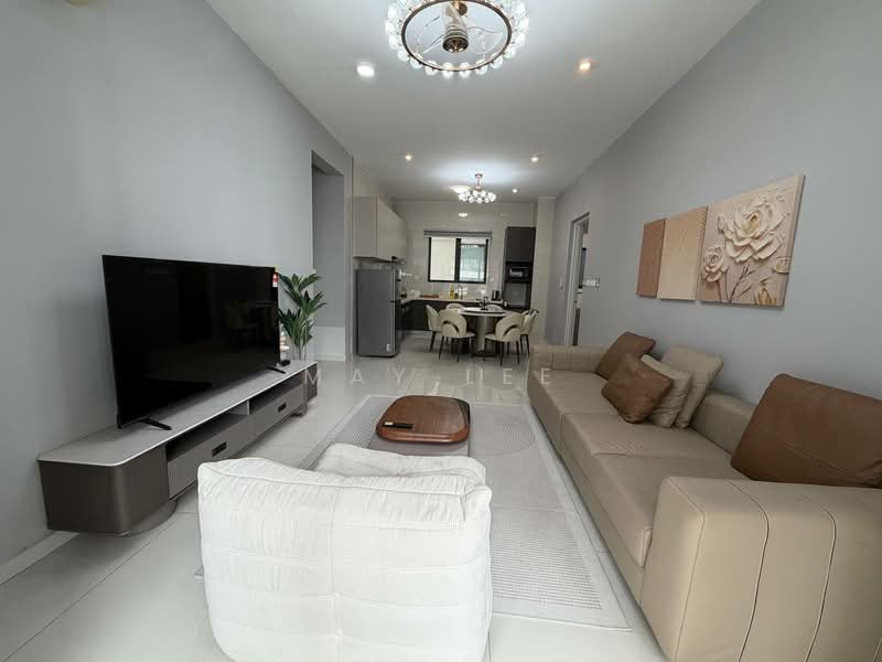 Condominium for Sale at Bay Point @ Country Garden Danga Bay - May Lee - Living Room - PropertyGuru.com.my