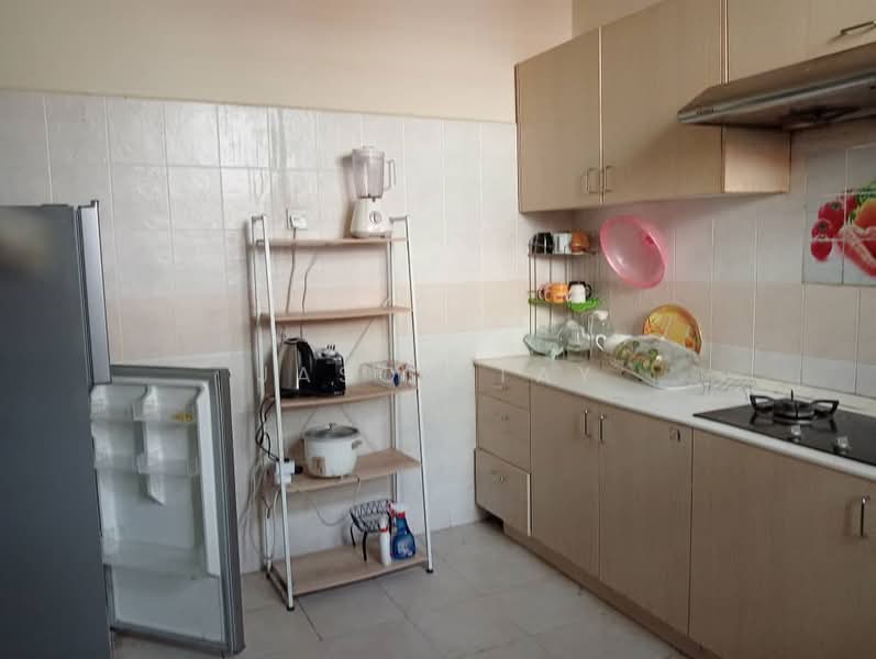 Semi-Detached House for Sale in Ayer Keroh (Melaka) - Jason Tay - Kitchen - PropertyGuru.com.my