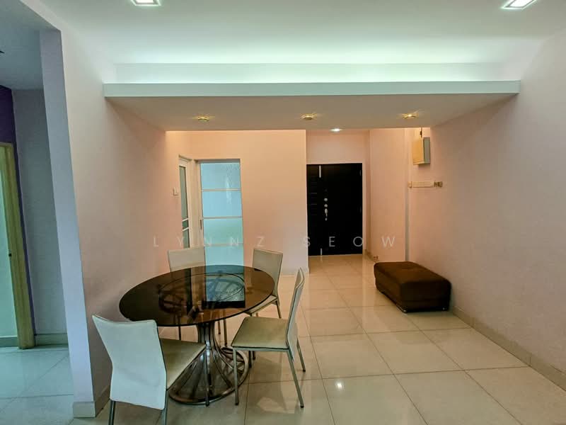 Kondominium untuk Disewa di D'Piazza - Lynnz Seow - Dining Room - PropertyGuru.com.my