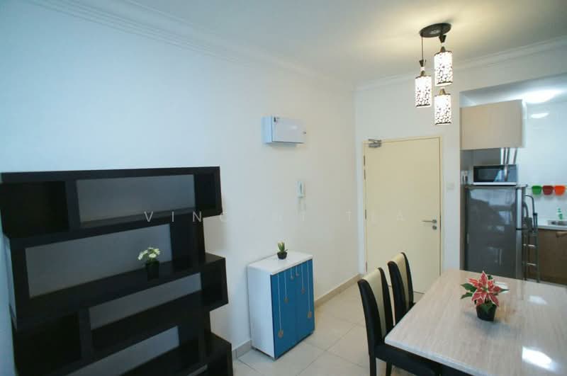 Apartment for Rent at Pangsapuri Tanah Emas (Golden Sands) - Vincent Tea - Dining Room - PropertyGuru.com.my