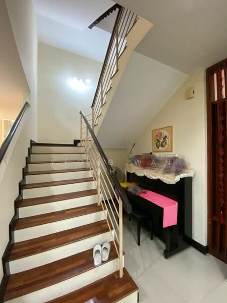 Semi-Detached House for Sale in Puchong (Selangor) - Yeong Wan Chi - PropertyGuru.com.my