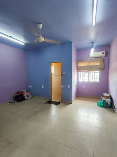 2-storey Terraced House for Sale in Bandar Bukit Raja (Klang) - M.K. Heng - Interior - PropertyGuru.com.my