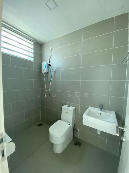 Rumah Teres untuk Dijual di Seremban (Negeri Sembilan) - Leo Goh - Bathroom - PropertyGuru.com.my