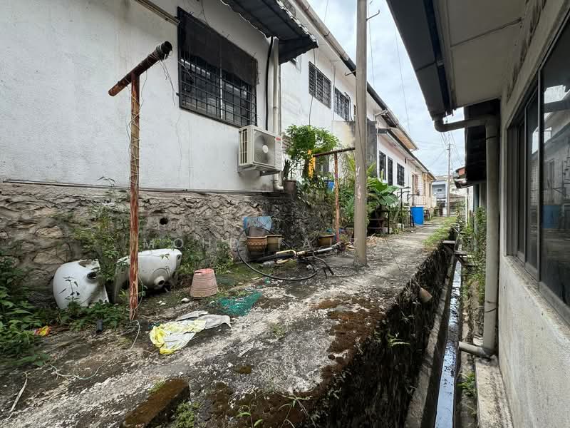 Rumah Teres 2 Tingkat untuk Dijual di Seri Kembangan (Selangor) - Mohd Faizal - Exterior - PropertyGuru.com.my