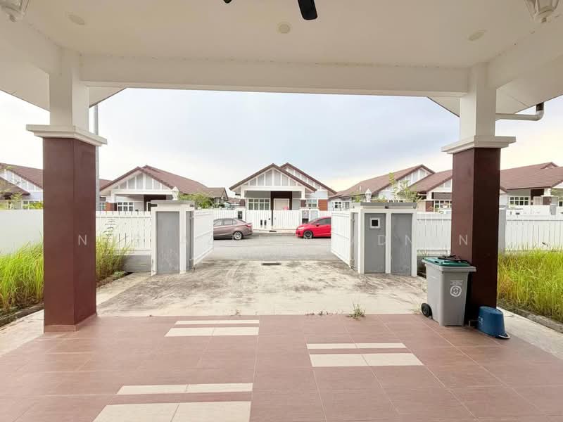 Bungalow for Sale in Taman Bukit Senawang (Senawang) - Nor Azdlin Adnan - PropertyGuru.com.my