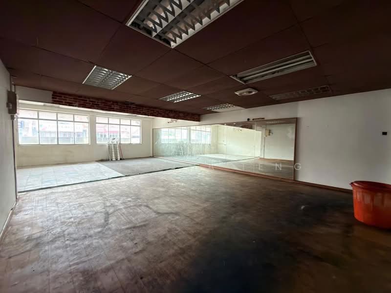 Shop / Office for Rent in Taman Molek (Johor Bahru) - Samantha Teng - PropertyGuru.com.my