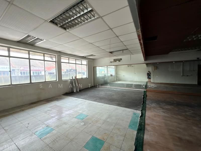 Shop / Office for Rent in Taman Molek (Johor Bahru) - Samantha Teng - PropertyGuru.com.my