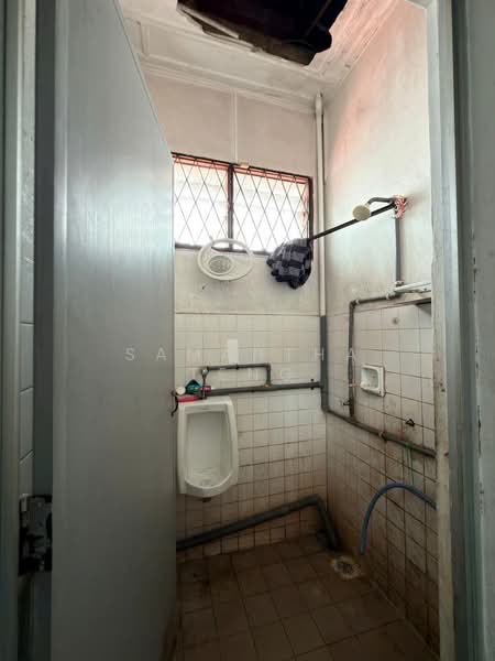 Shop / Office for Rent in Taman Molek (Johor Bahru) - Samantha Teng - PropertyGuru.com.my