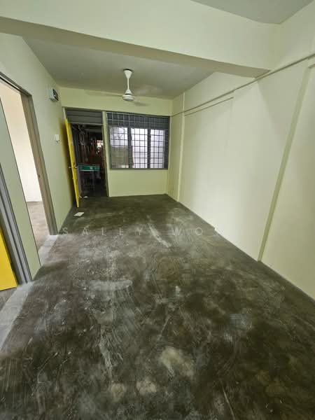 Flat for Sale at Sri Mewah (Kampung Aman 1) - Sally Wong - Interior - PropertyGuru.com.my