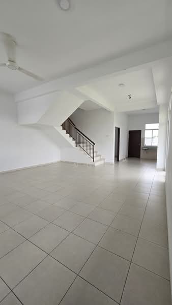 2-storey Terraced House for Rent in Taman Rambai Indah (Jenjarom) - Victoria Ng - Living Room - PropertyGuru.com.my