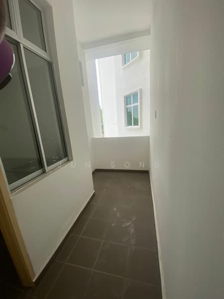 Apartment for Sale at Seri Molek Perdana - Jun Song - PropertyGuru.com.my