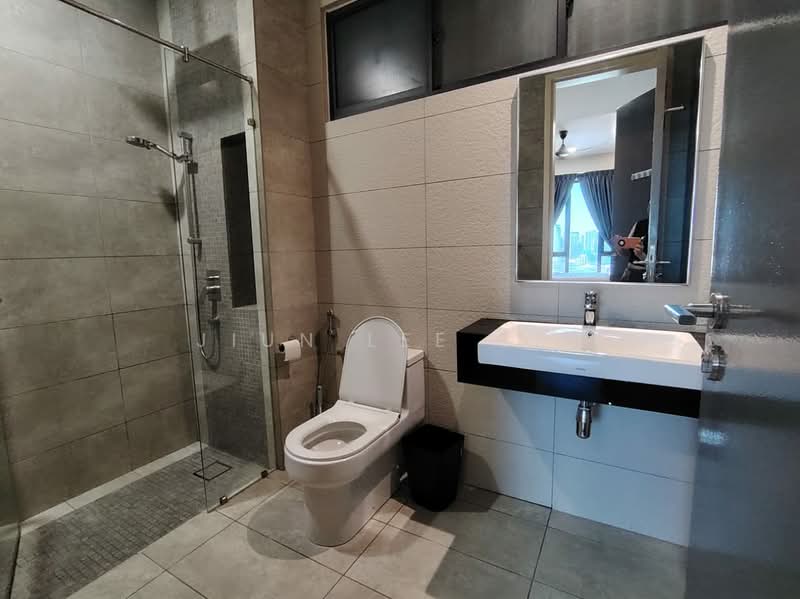 Servis Apartment untuk Disewa di The Sentral Suites - Jiun Lee Tee - Bathroom - PropertyGuru.com.my