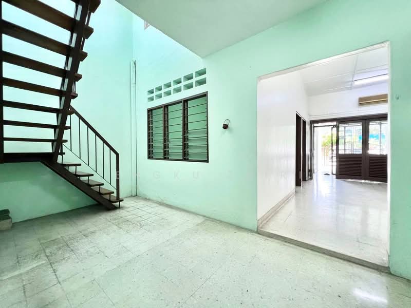 1-storey Terraced House for Sale in Taman Sungai Jelok (Kajang) - Tengku Zairi - PropertyGuru.com.my