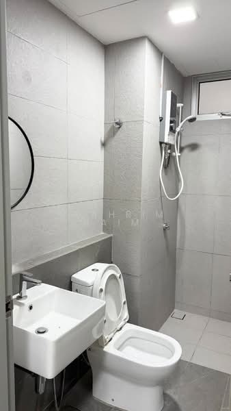 Condominium for Rent at Sanderling Lakefront - Syahrim Naim - Bathroom - PropertyGuru.com.my
