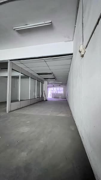 Shop for Rent in Kajang (Selangor) - Nicky Chua - Interior - PropertyGuru.com.my