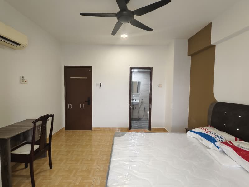 Kondominium untuk Disewa di Vista Komanwel A - Duncan Lee - Bedroom - PropertyGuru.com.my